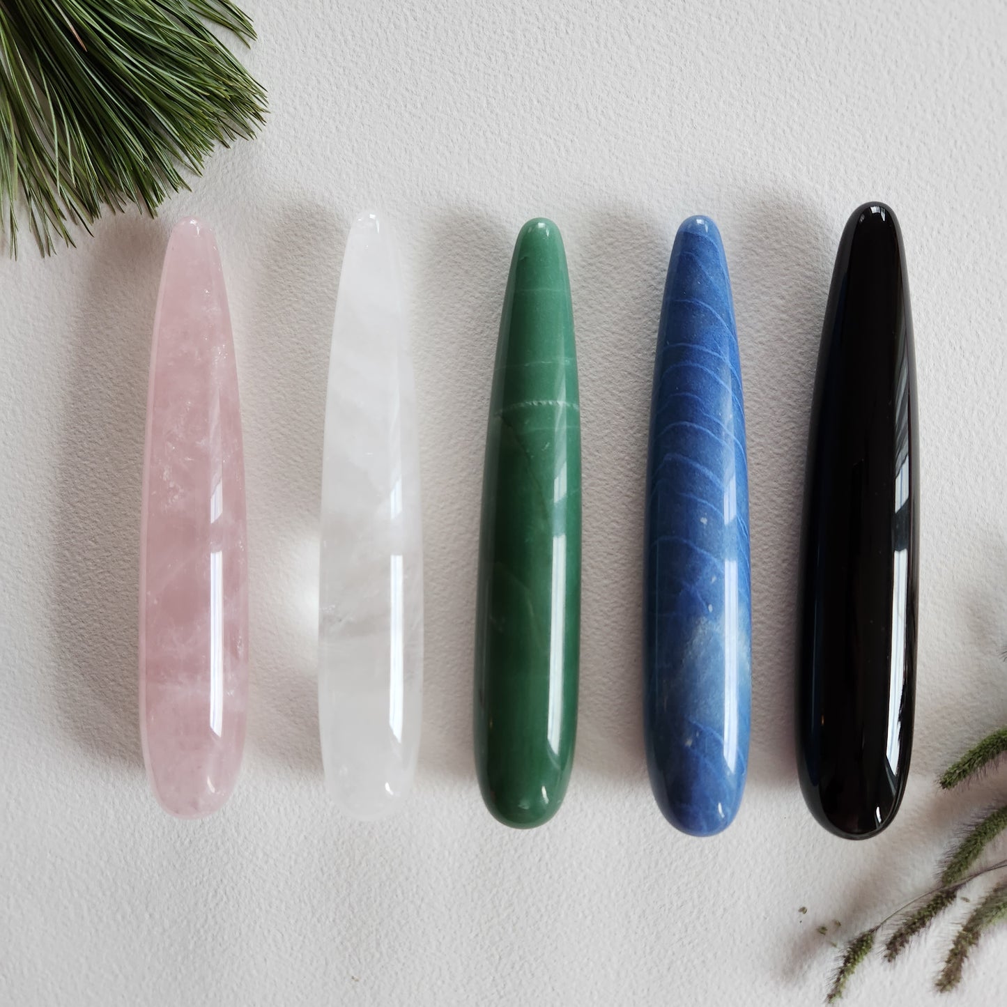 SLIM STRAIGHT Green Aventurine Yoni Wand