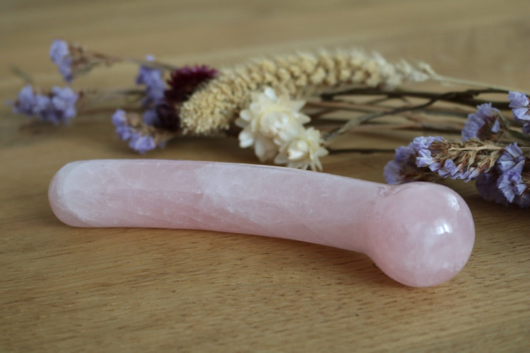 Crystal Wand Yoni Curved Rose Quartz for anal