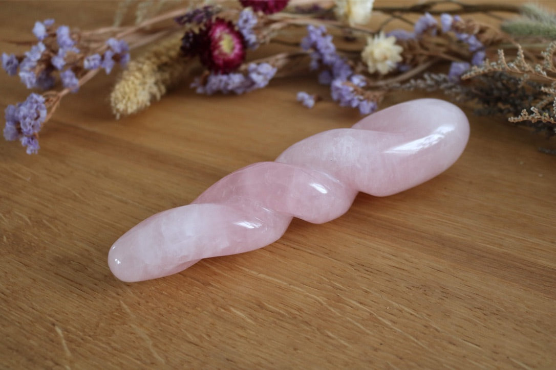 Crystal Wand Yoni in a twisted Rose Quartz shape to reach the G-Spot