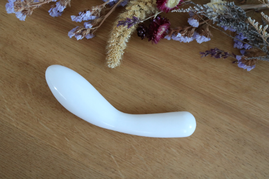 Crystal Wand Yoni dual sized curved shape white Jade