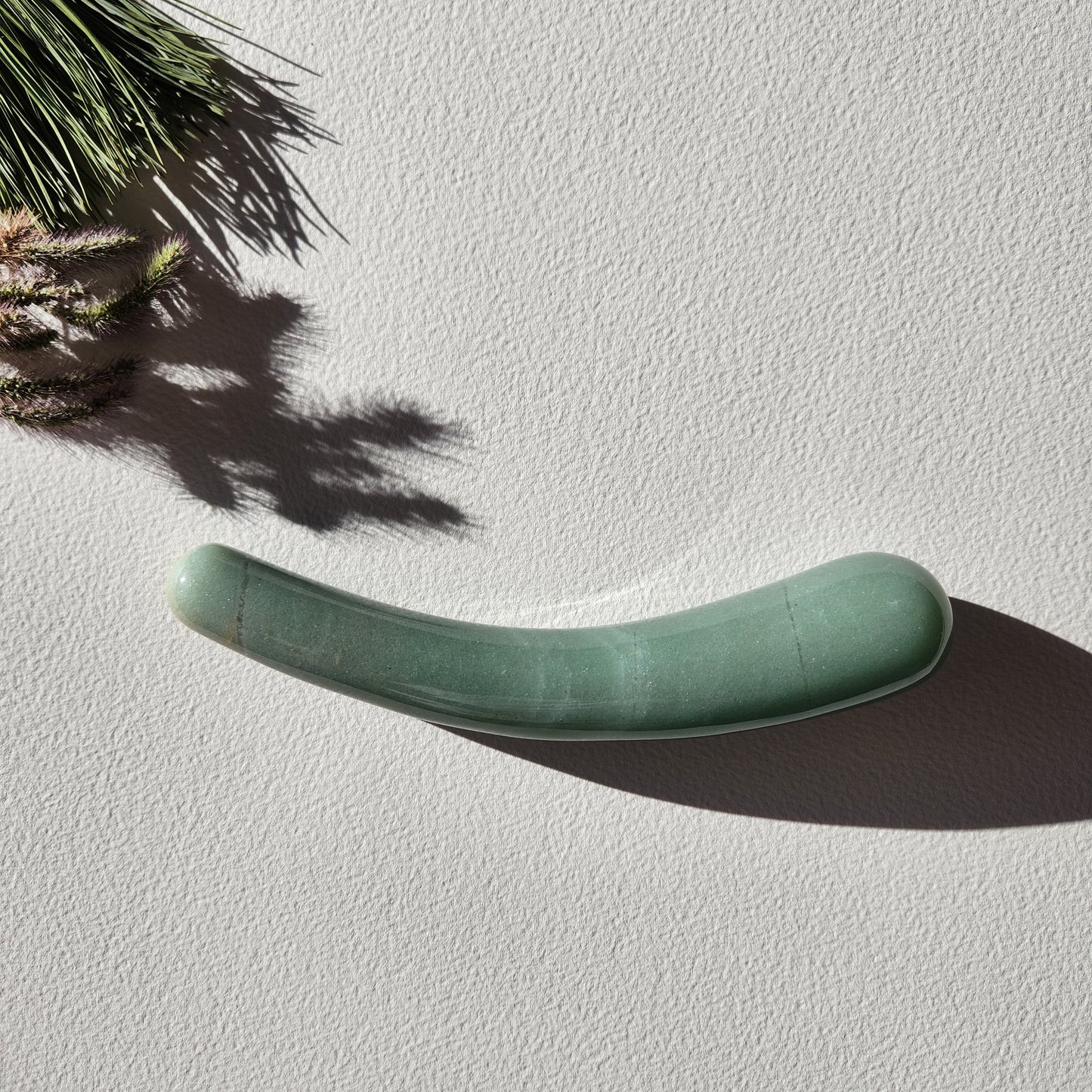 Crystal Wand Yoni Curved Green Aventurine in a Crescent Shape - Sex toys - Dildo